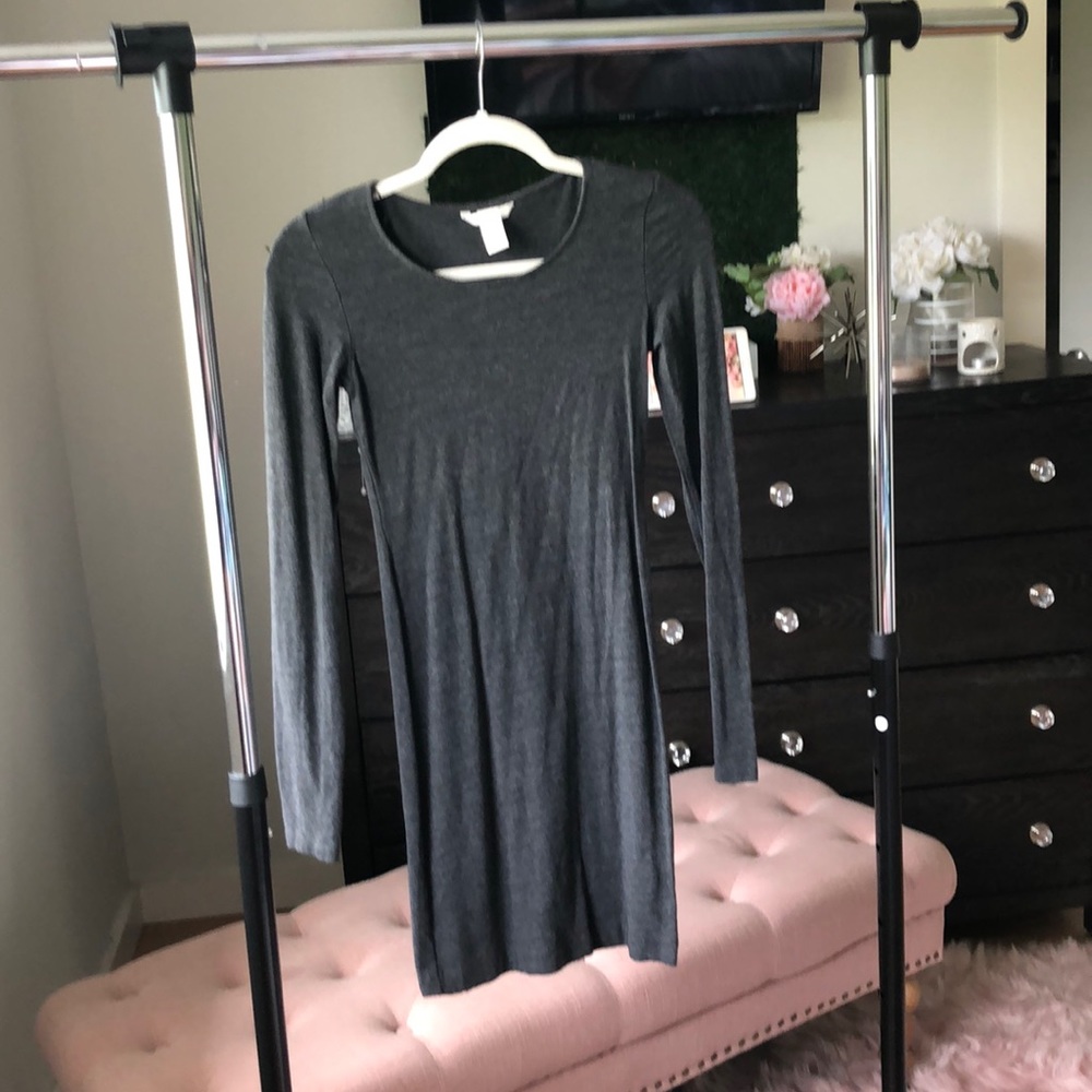 Grey long sleeve t shirt dress